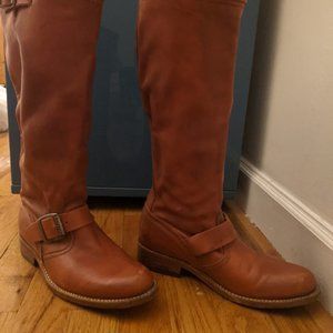 FRYE Veronica engineer boots in whiskey color size 6 in excellent condition
